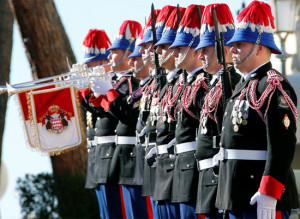 Compagnie des Carabiniers du Prince | Military Sun Helmets